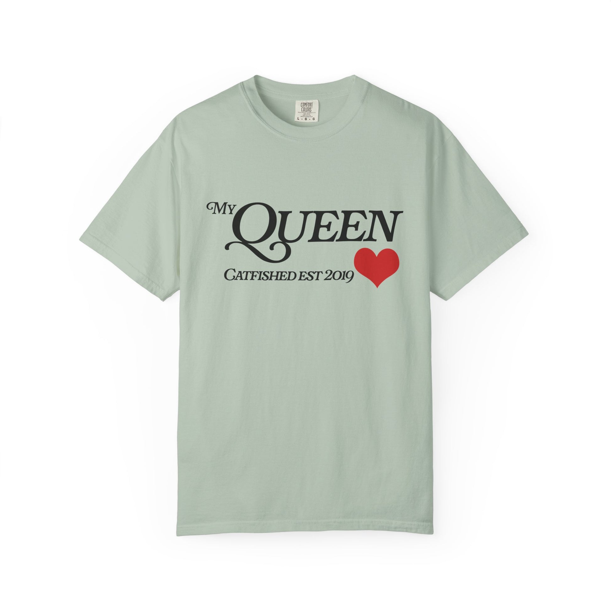 Queen Catfish T-Shirt, Funny Gift for Her, Gift for Girlfriend, Custom Shirt, Birthday Gift, Unisex T-Shirt