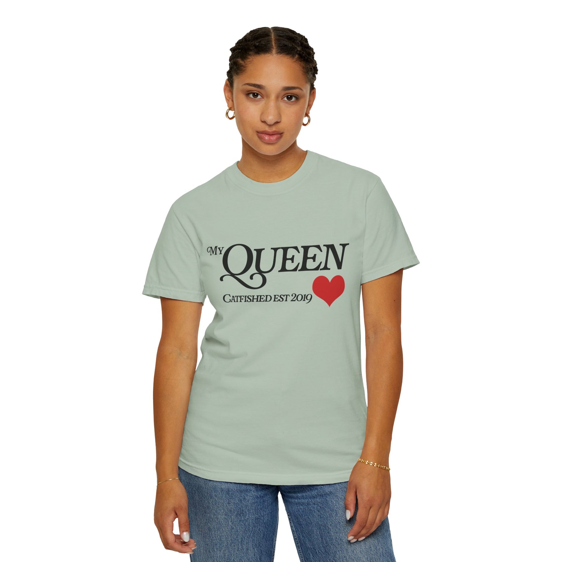 Queen Catfish T-Shirt, Funny Gift for Her, Gift for Girlfriend, Custom Shirt, Birthday Gift, Unisex T-Shirt